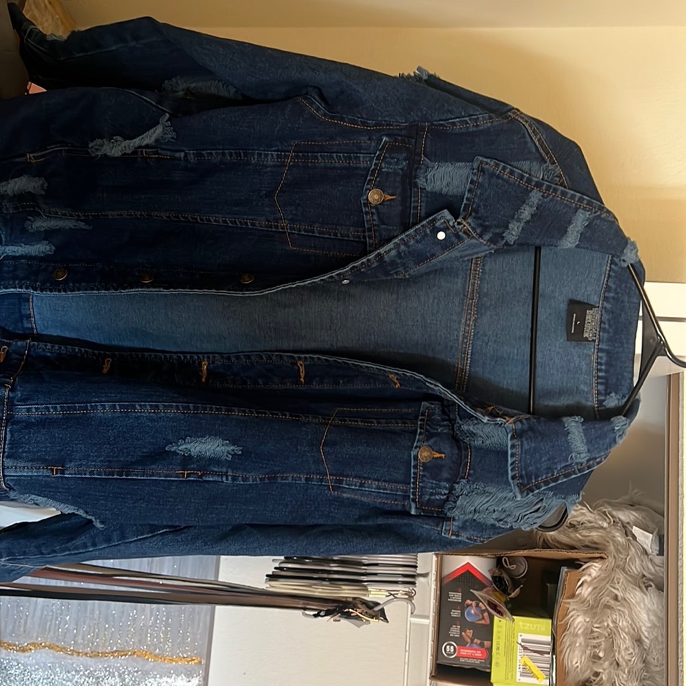 Large original deluxe ripped Jean jacket